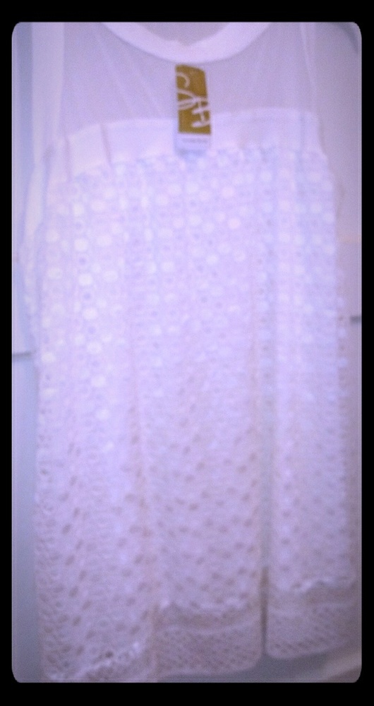 Susan Betro lace blouse NWT